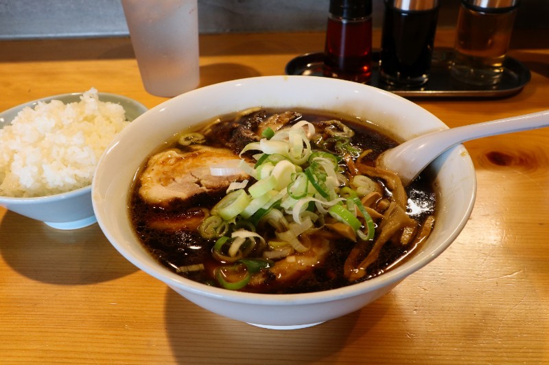 出来立ての一杯から立ち上る香りと熱気